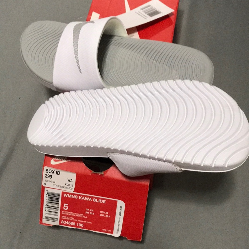 Nike slides 3 pairs